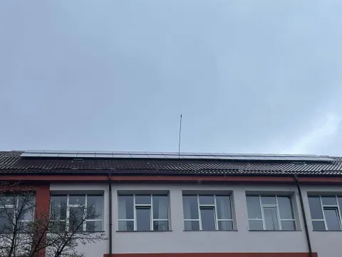Sistem fotovoltaic pe acoperiș, vedere de ansamblu